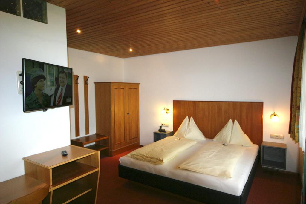 Hotel-Pension Stallinger Вайрег Екстериор снимка