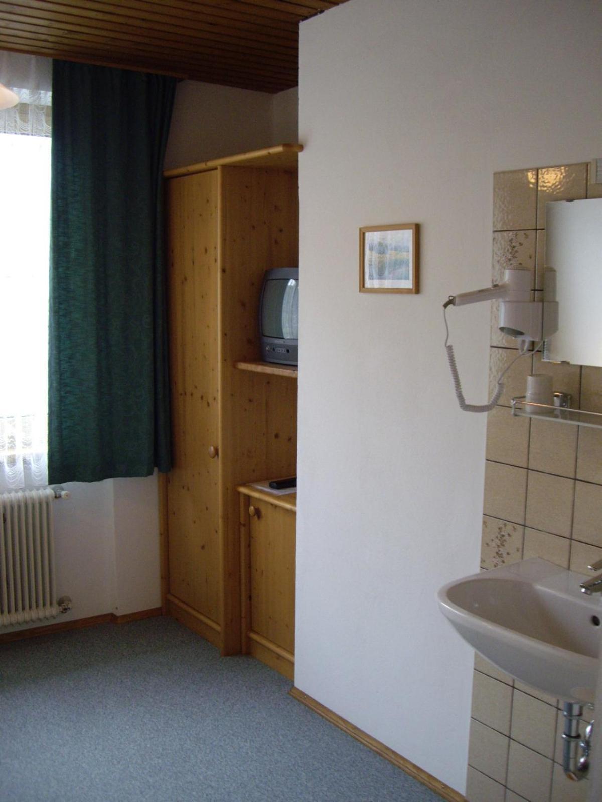 Hotel-Pension Stallinger Вайрег Екстериор снимка